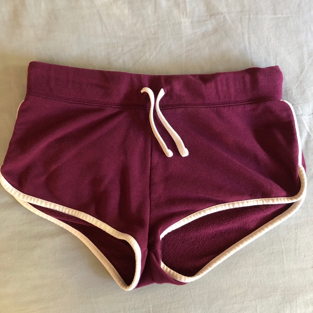 Shorts - Picture 2 of 5